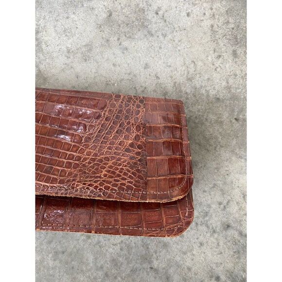 Vintage Brown Crocodile Print Clutch Bag - 11.5” x 5” - Picture 9 of 12